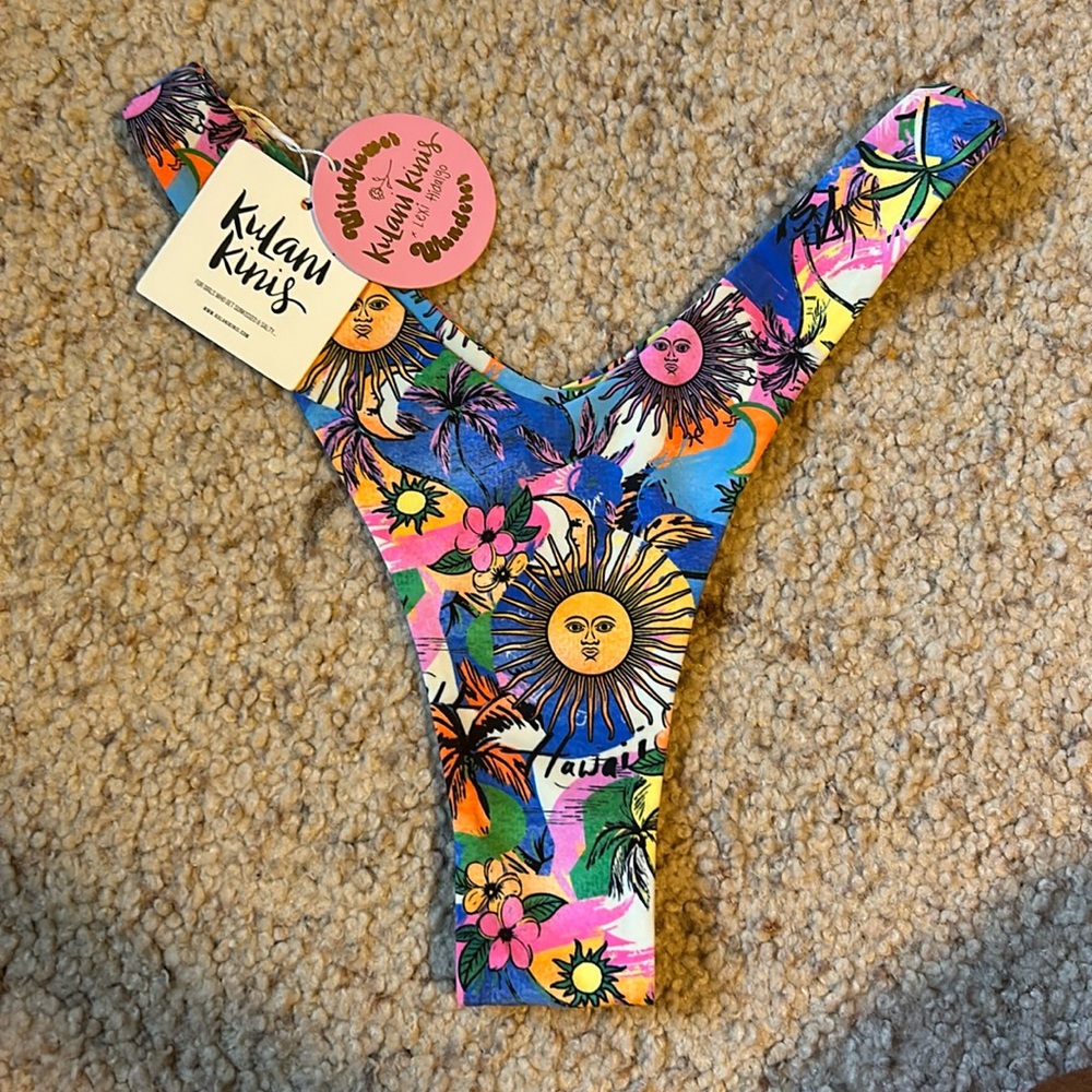 Kulani Kinis Bikini Bottom